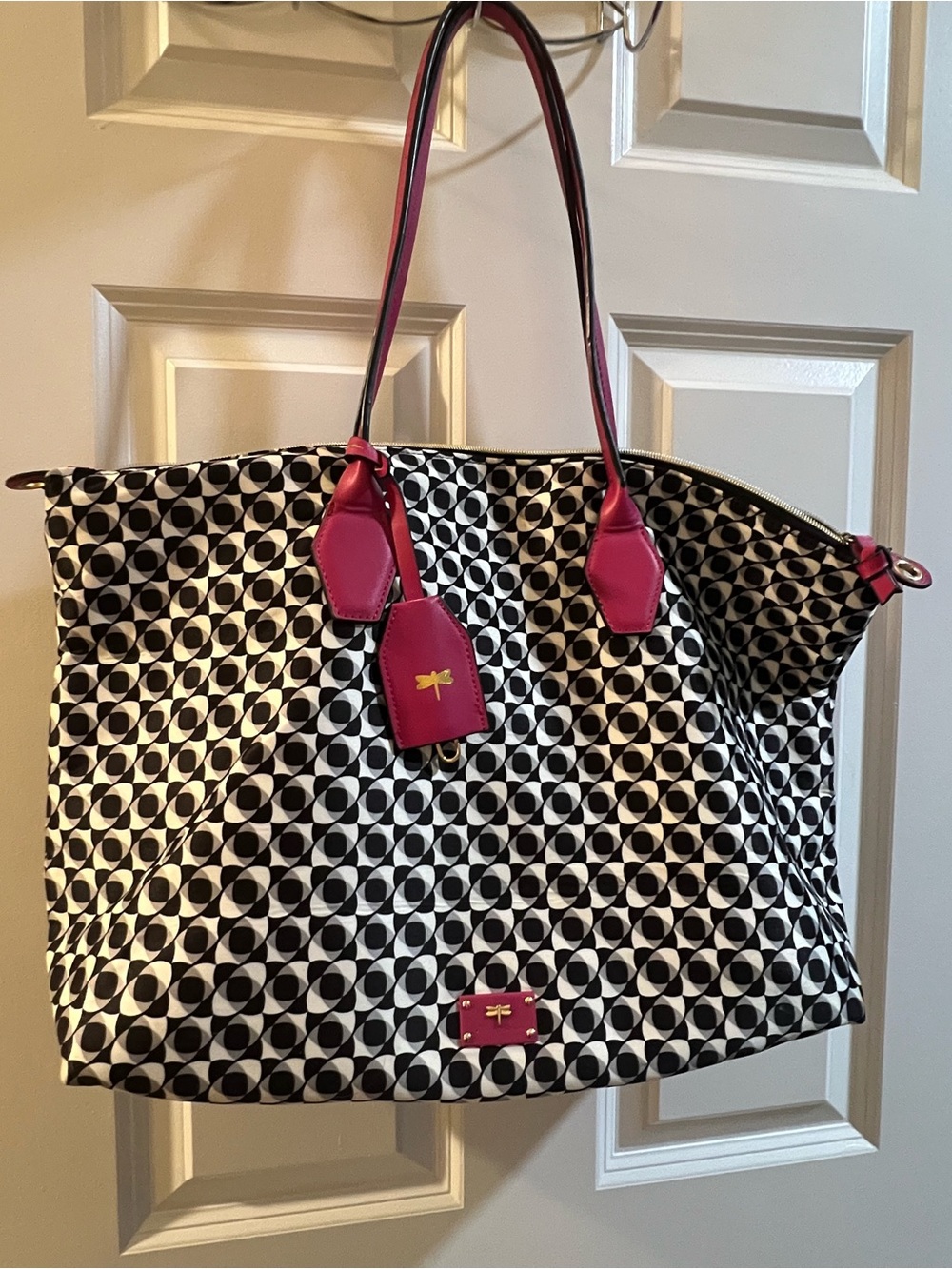 Kate Landry Black & White Geometric Tote with Fuchsia Pink Accents